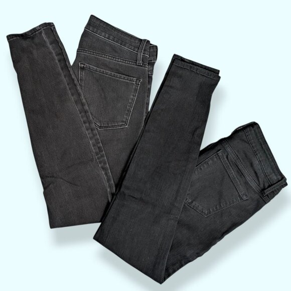 2 Pairs of Old Navy Black Rockstar Super Skinny Jeans (size 6) - Picture 1 of 12